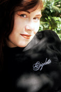 “Gigolette” – T-shirt brodé unisexe Vieilles Verveines