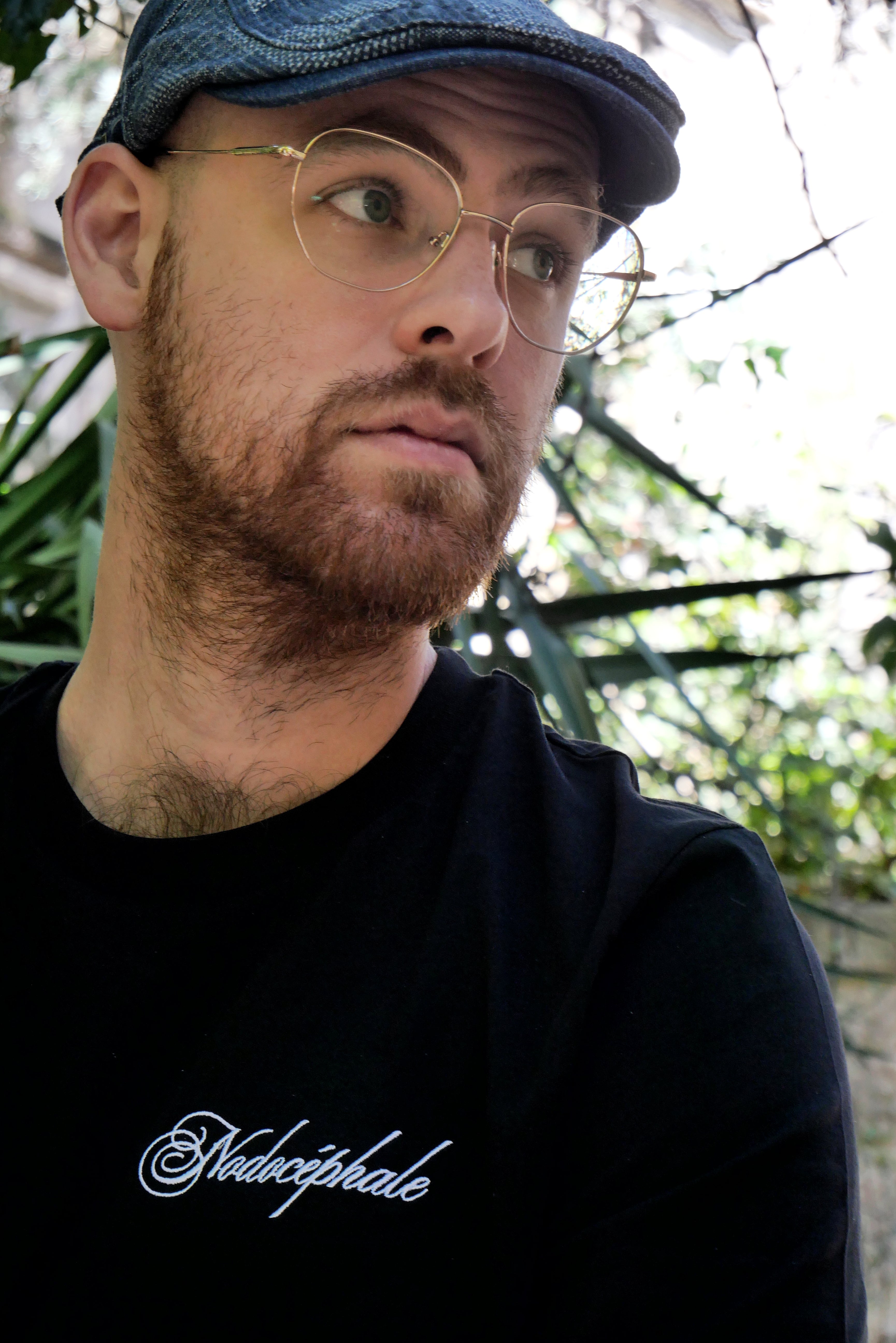 “Nodocéphale” – T-shirt brodé unisexe Vieilles Verveines