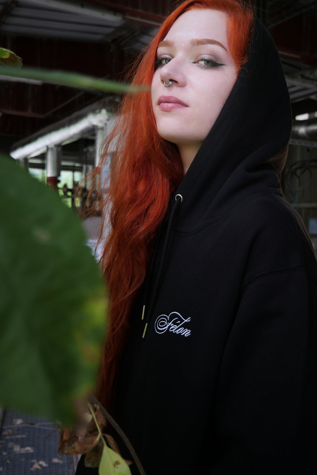 "Félon" - Sweatshirt brodé et sérigraphié unisexe Vieilles Verveines